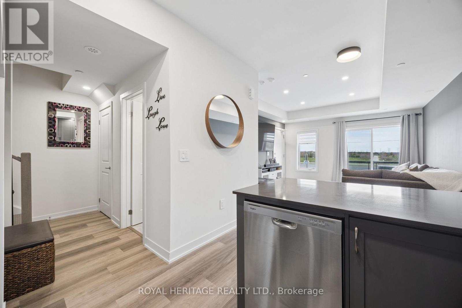 206 - 1695 Dersan Street, Pickering, Ontario  L1X 0S9 - Photo 15 - E13047690