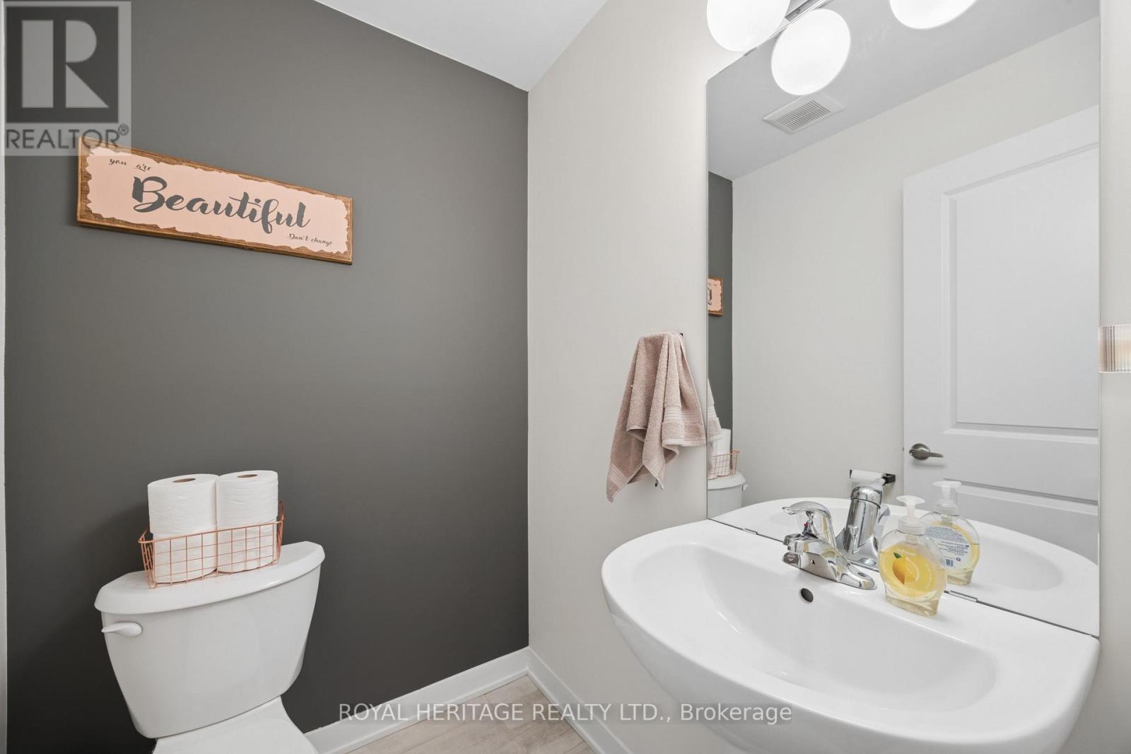 206 - 1695 Dersan Street, Pickering, Ontario  L1X 0S9 - Photo 16 - E13047690