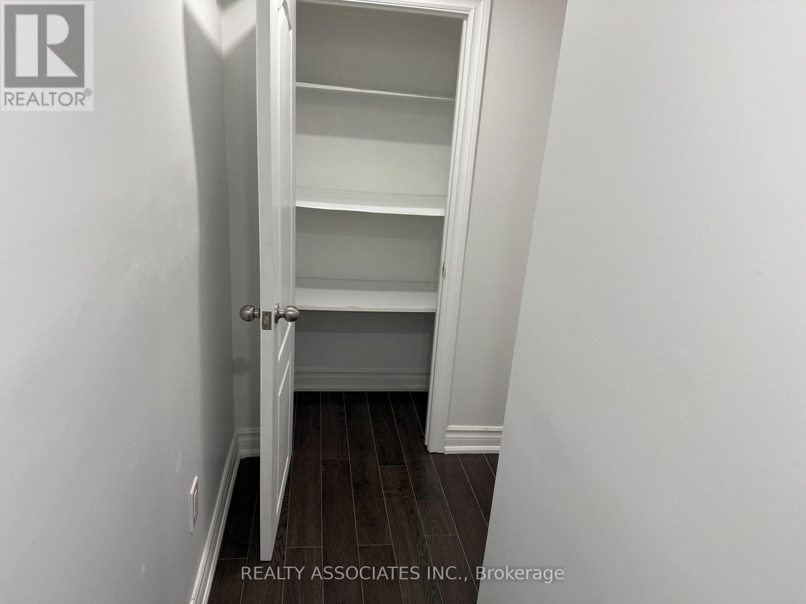 29 Bald Eagle Avenue, Toronto, Ontario  M1B 6E9 - Photo 7 - E13047710