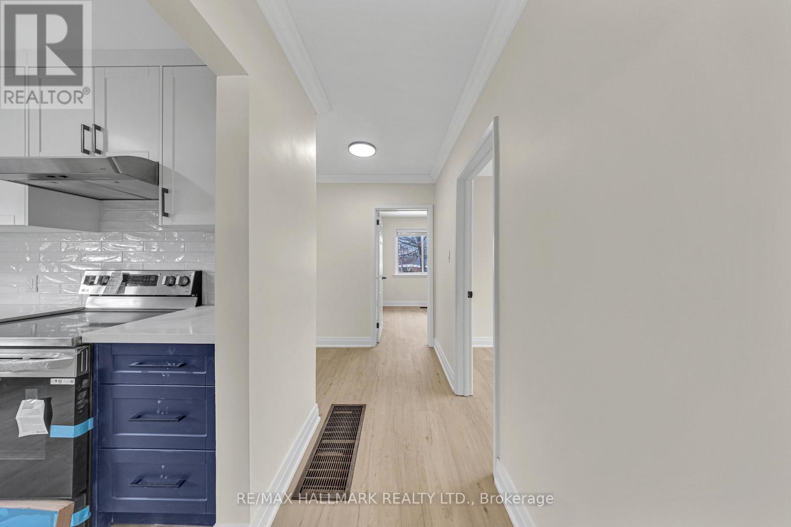 Main - 28 Furlong Court, Toronto, Ontario  M1J 1Y8 - Photo 10 - E13047722