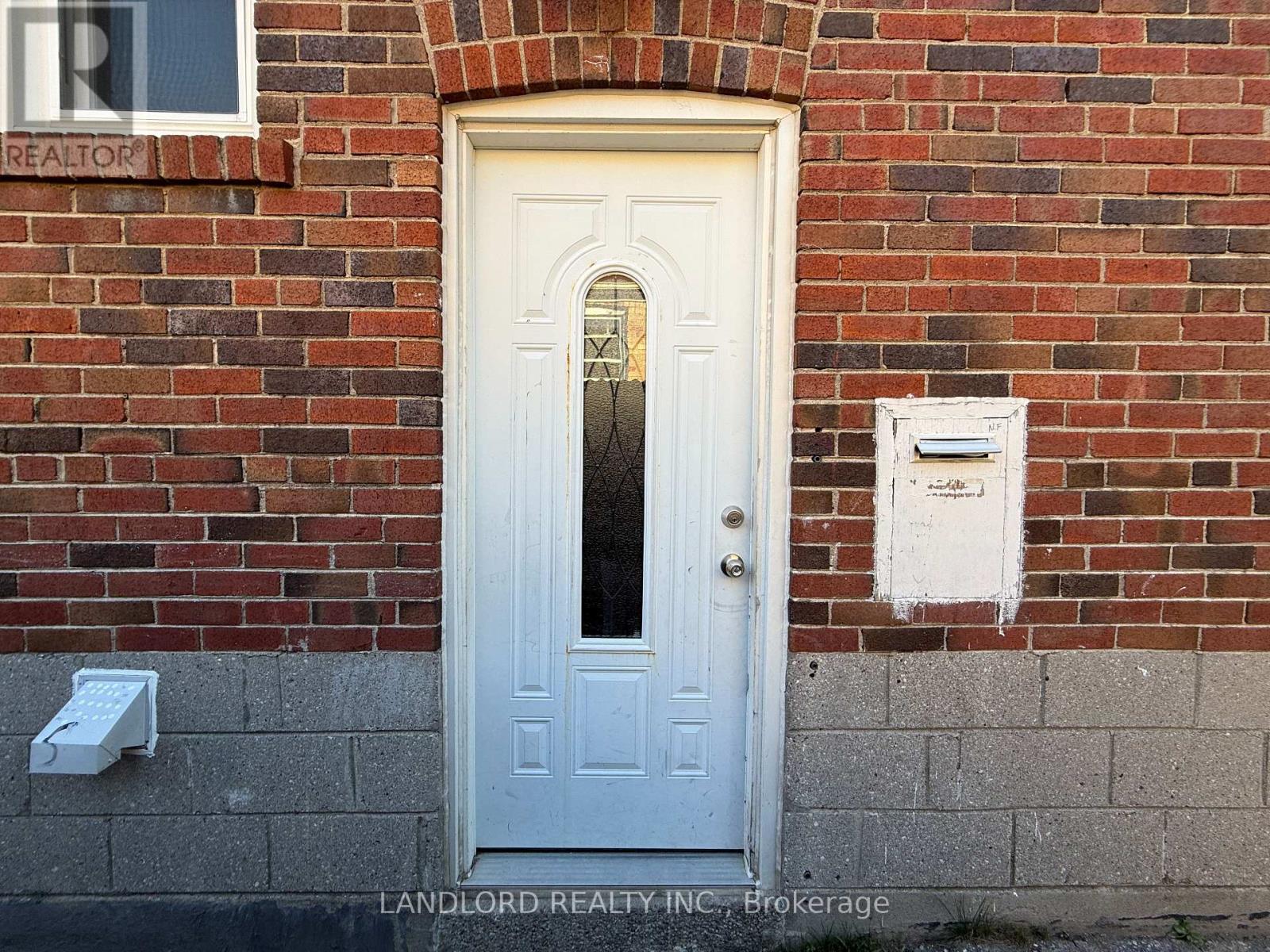 Bsmt - 220 Ellington Drive, Toronto, Ontario  M1R 3Y4 - Photo 10 - E13047786