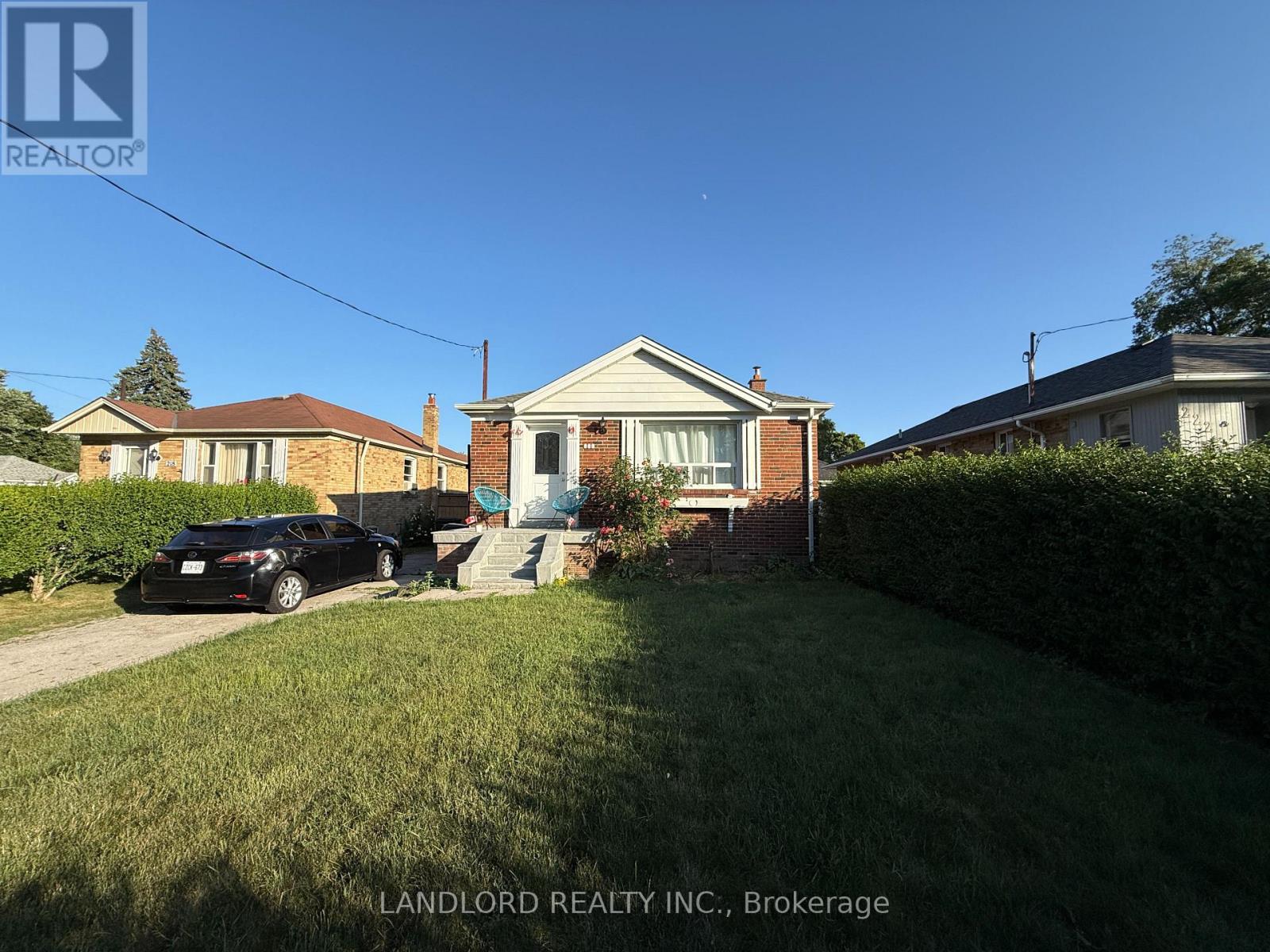 Bsmt - 220 Ellington Drive, Toronto, Ontario  M1R 3Y4 - Photo 14 - E13047786