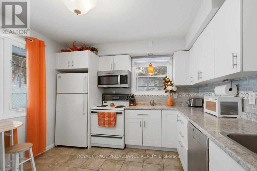 550 Frankford Stirling Road, Quinte West, Ontario  K0K 2C0 - Photo 4 - X12790150