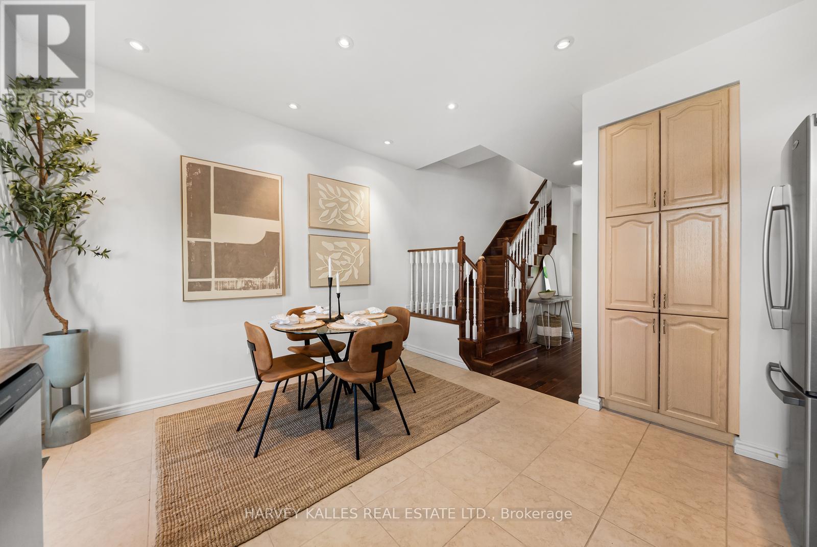 27 Benson Avenue, Richmond Hill (Mill Pond), Ontario  L4C 4E5 - Photo 22 - N13047774