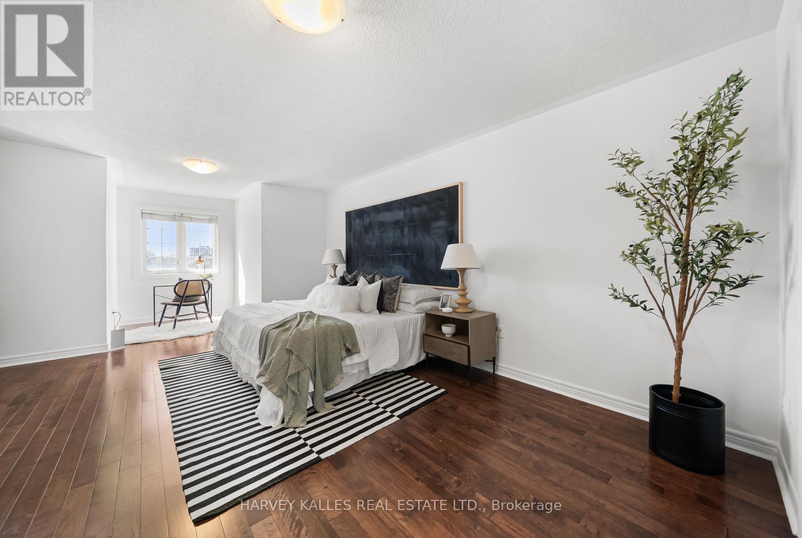 27 Benson Avenue, Richmond Hill (Mill Pond), Ontario  L4C 4E5 - Photo 34 - N13047774