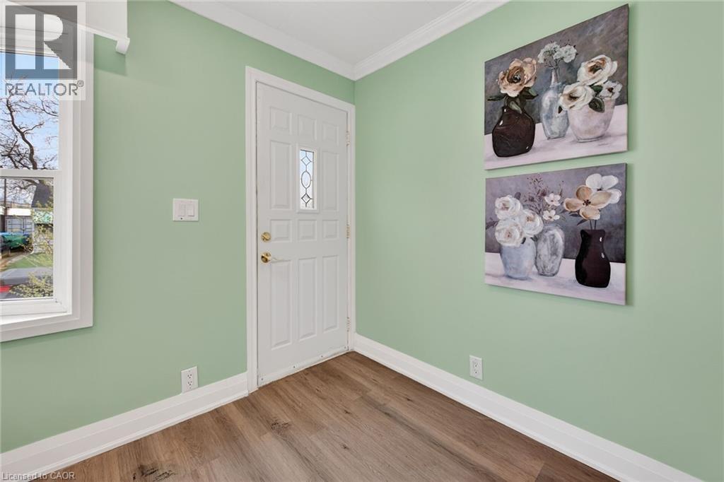 36 Mahony Avenue, Hamilton, Ontario  L8H 3C5 - Photo 5 - 40824441