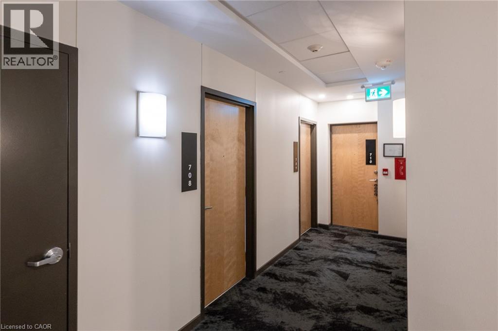 104 W Garment Street, Kitchener, Ontario  N2G 0C8 - Photo 3 - 40824428