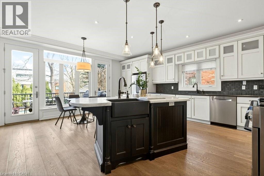 195 Pomona Avenue, Burlington, Ontario  L7N 1S9 - Photo 12 - 40824290