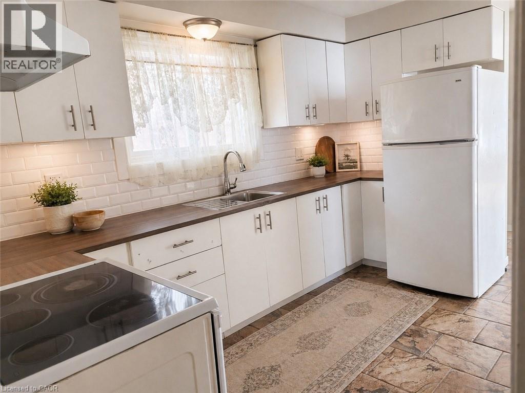 307 Dunsmure Road Unit# Main, Hamilton, Ontario  L8L 1X1 - Photo 8 - 40823456