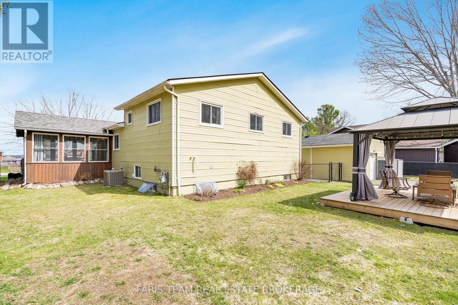 68 Bayside Avenue, Tay, Ontario  L0K 2A0 - Photo 28 - S13047816