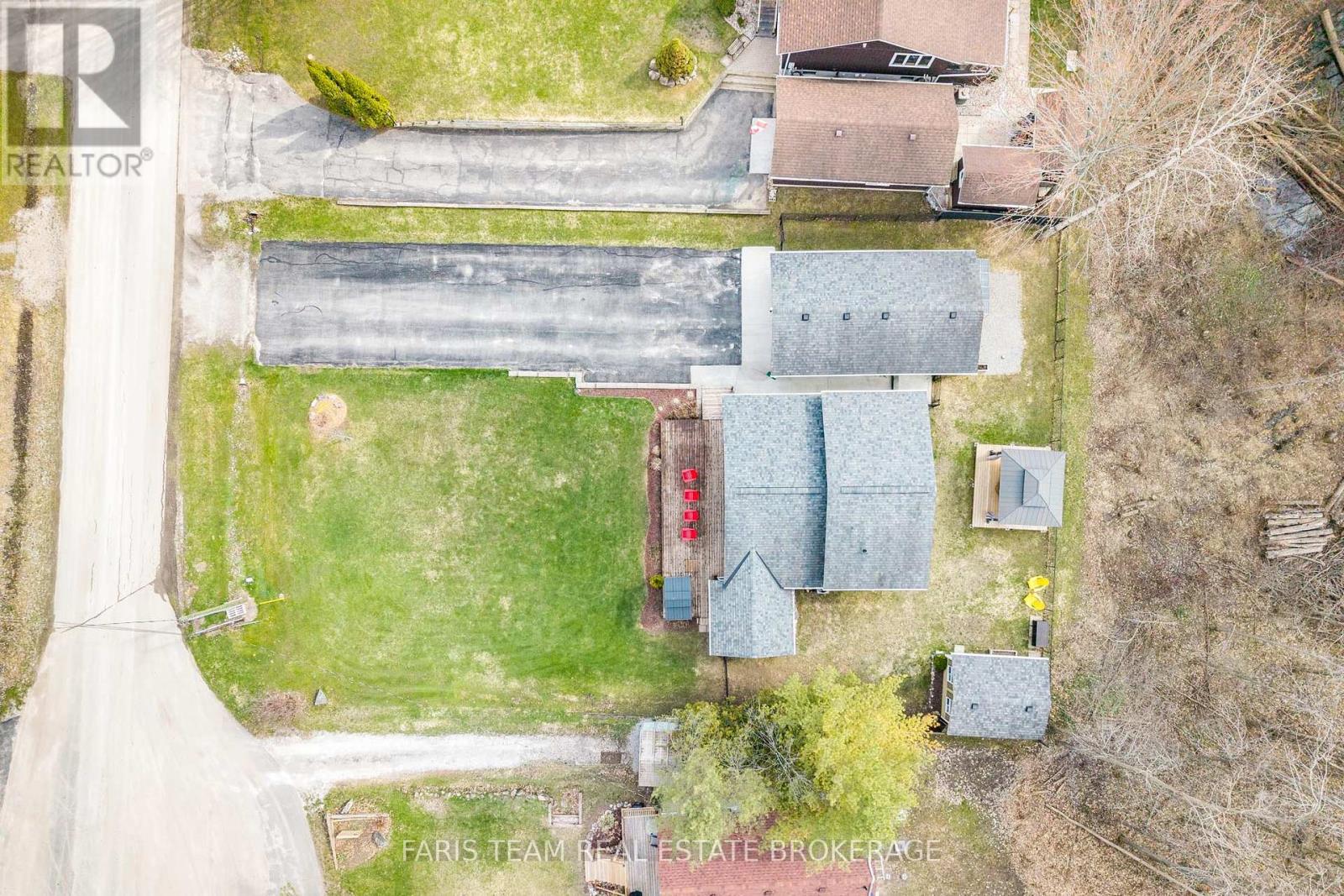 68 Bayside Avenue, Tay, Ontario  L0K 2A0 - Photo 36 - S13047816