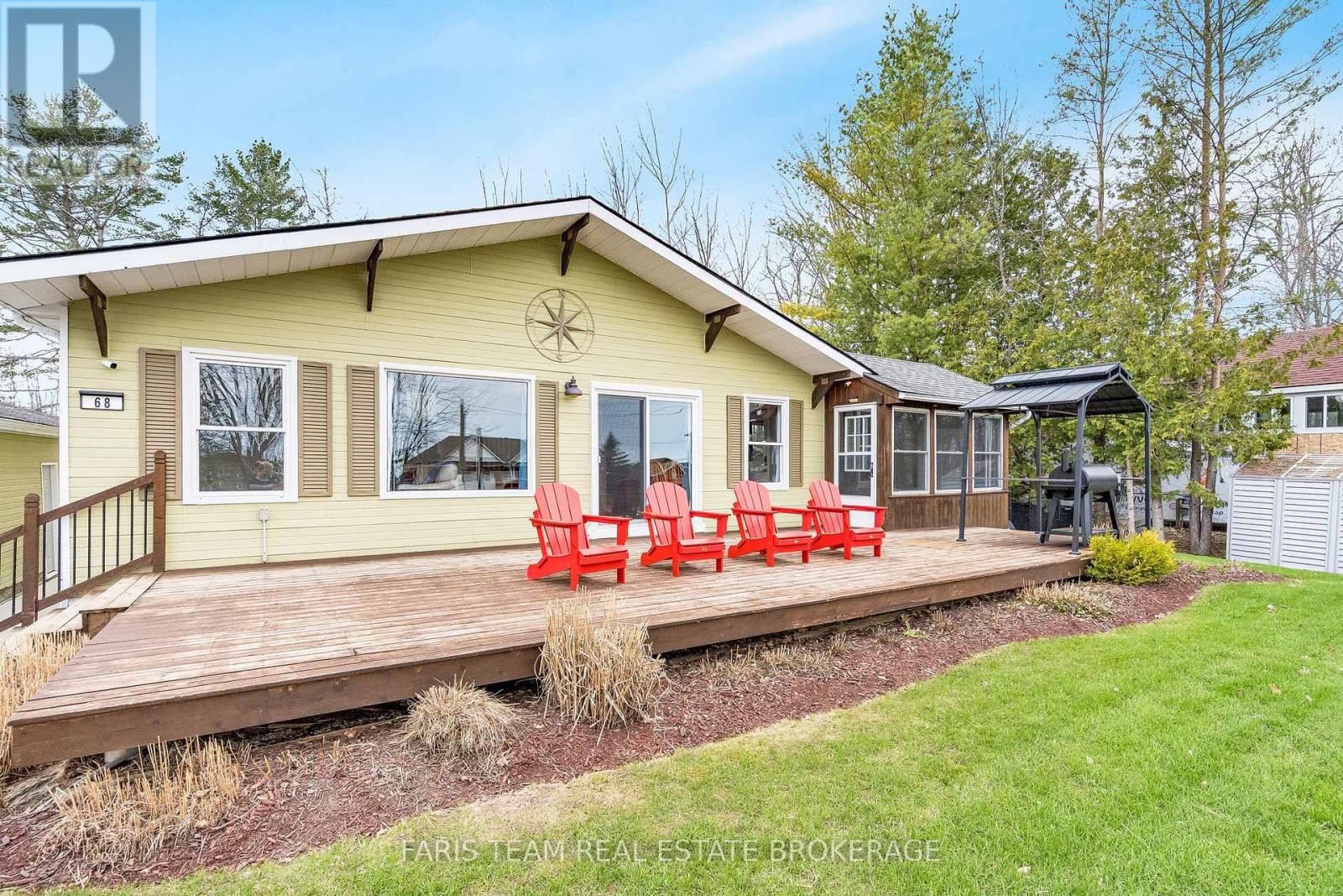 68 Bayside Avenue, Tay, Ontario  L0K 2A0 - Photo 5 - S13047816