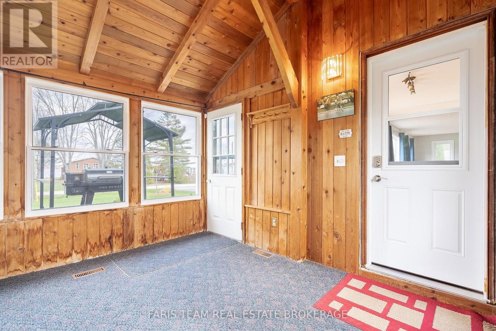 68 Bayside Avenue, Tay, Ontario  L0K 2A0 - Photo 8 - S13047816