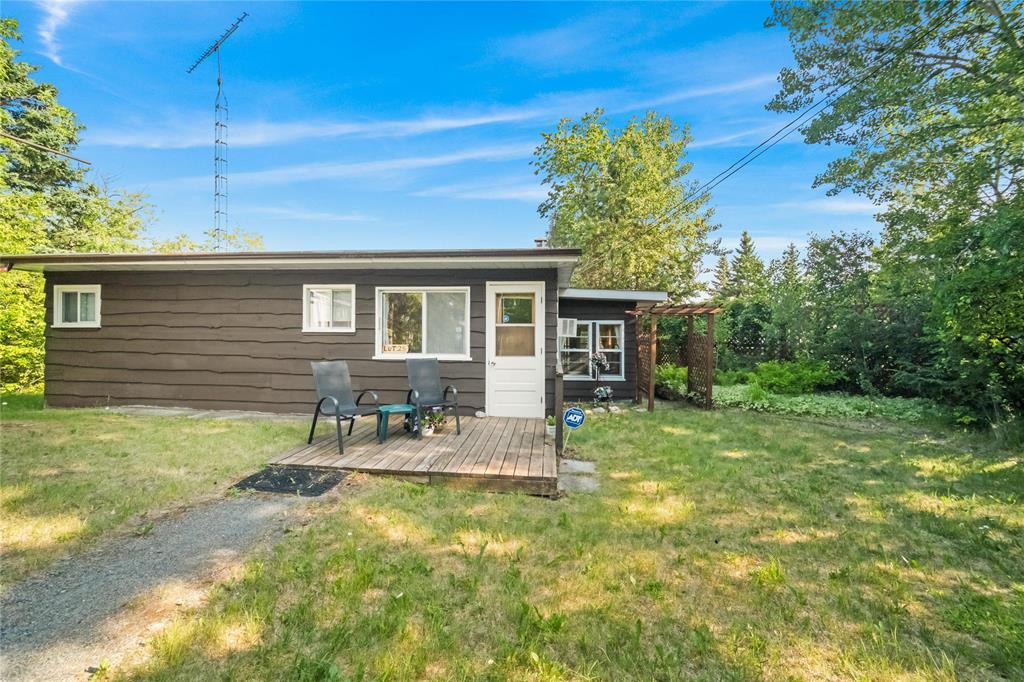 25 Pixieland, West Hawk Lake Road, West Hawk Lake, Manitoba  R0E 0N0 - Photo 12 - 202608421