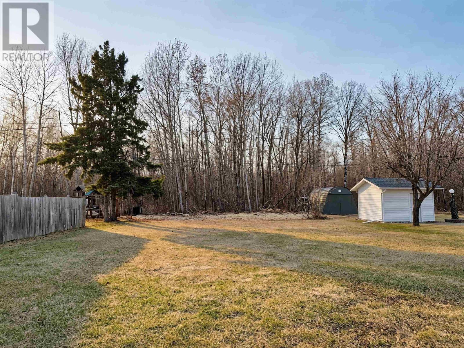 1039 Williams Ave, Fort Frances, Ontario  P9A 3P4 - Photo 23 - TB2600802