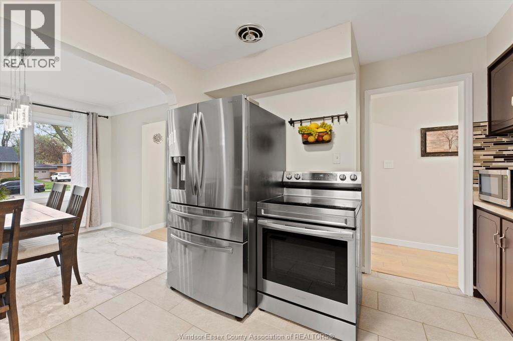 4330 Mount Royal, Windsor, Ontario  N9G 2C4 - Photo 20 - 26009270