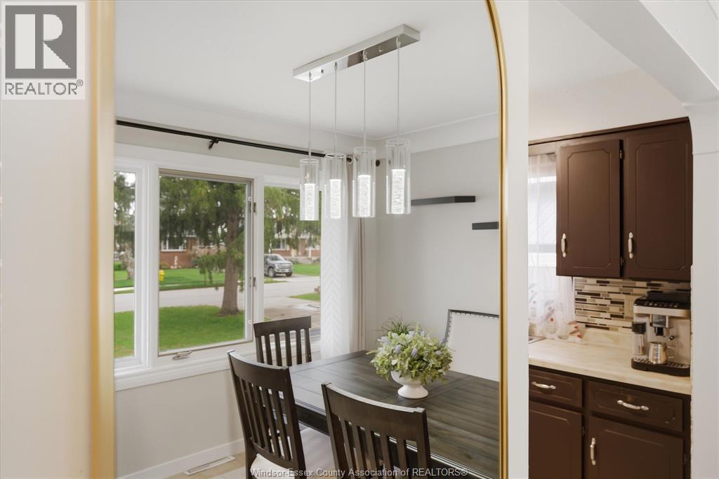 4330 Mount Royal, Windsor, Ontario  N9G 2C4 - Photo 16 - 26009270