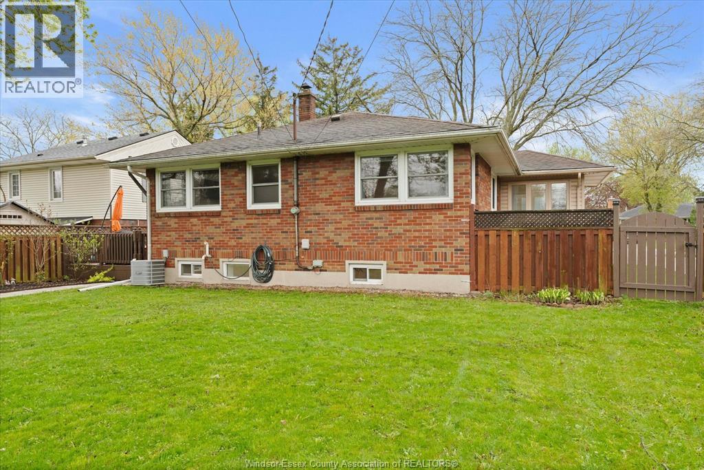 4330 Mount Royal, Windsor, Ontario  N9G 2C4 - Photo 39 - 26009270