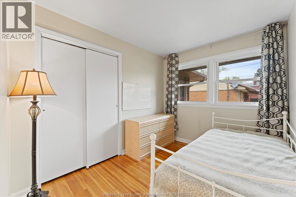 4330 Mount Royal, Windsor, Ontario  N9G 2C4 - Photo 23 - 26009270