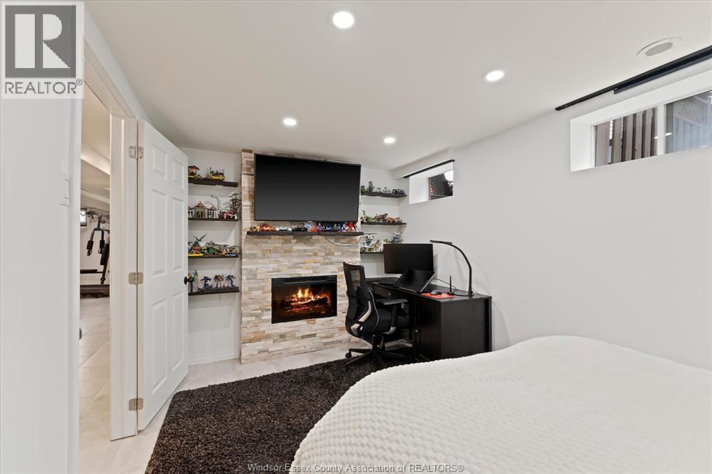 4330 Mount Royal, Windsor, Ontario  N9G 2C4 - Photo 34 - 26009270
