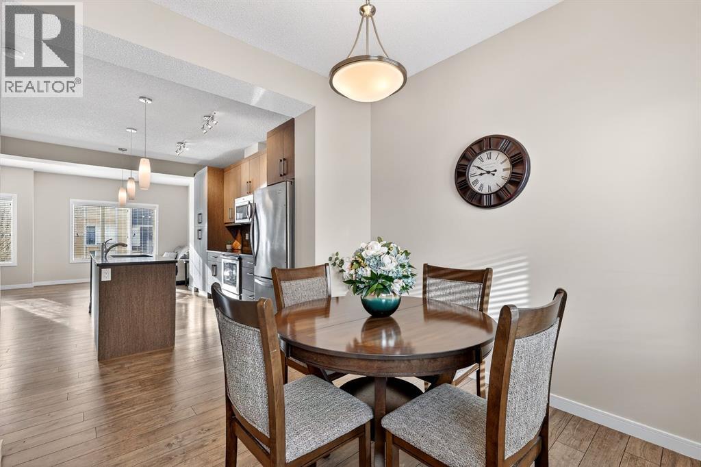 330 Marquis Lane SE, Calgary, Alberta  T3M 2G6 - Photo 18 - A2296669
