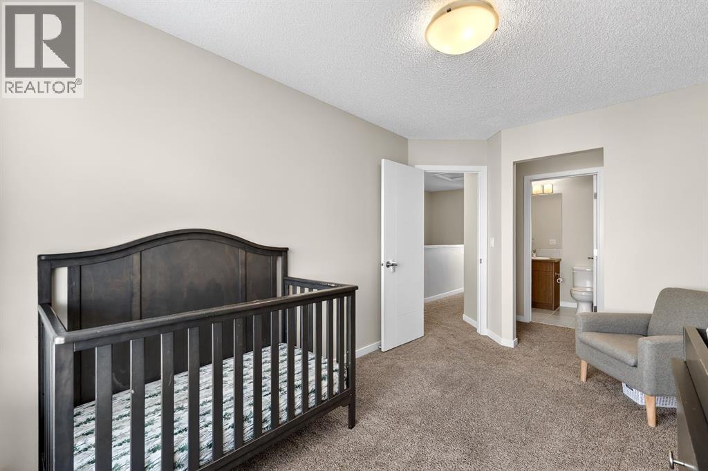 330 Marquis Lane SE, Calgary, Alberta  T3M 2G6 - Photo 30 - A2296669