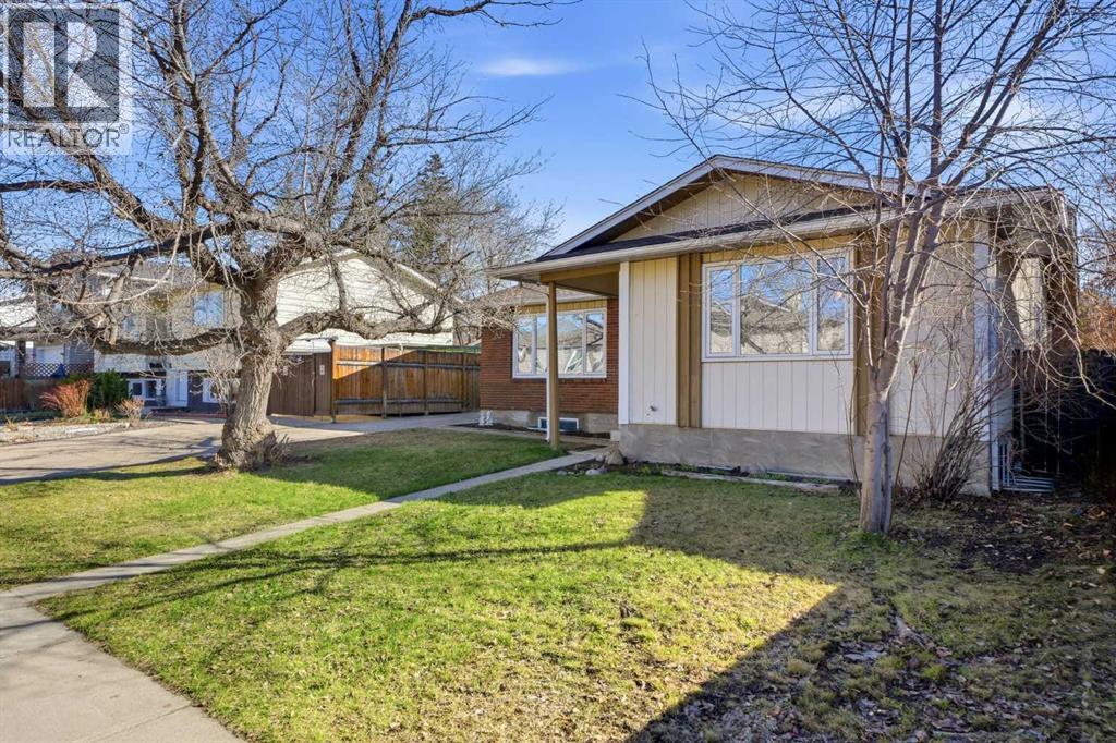 14775 Deer Ridge Drive SE, Calgary, Alberta  T2J 6A9 - Photo 3 - A2301857