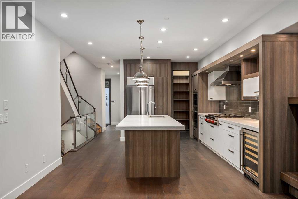 3818 17 Street Sw, Calgary, Alberta  T2T 4N9 - Photo 3 - A2305250