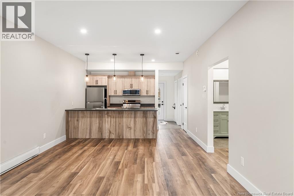 1300 Golden Park Circle Unit# 4, Bathurst, New Brunswick  E2A 1V1 - Photo 13 - NB138017