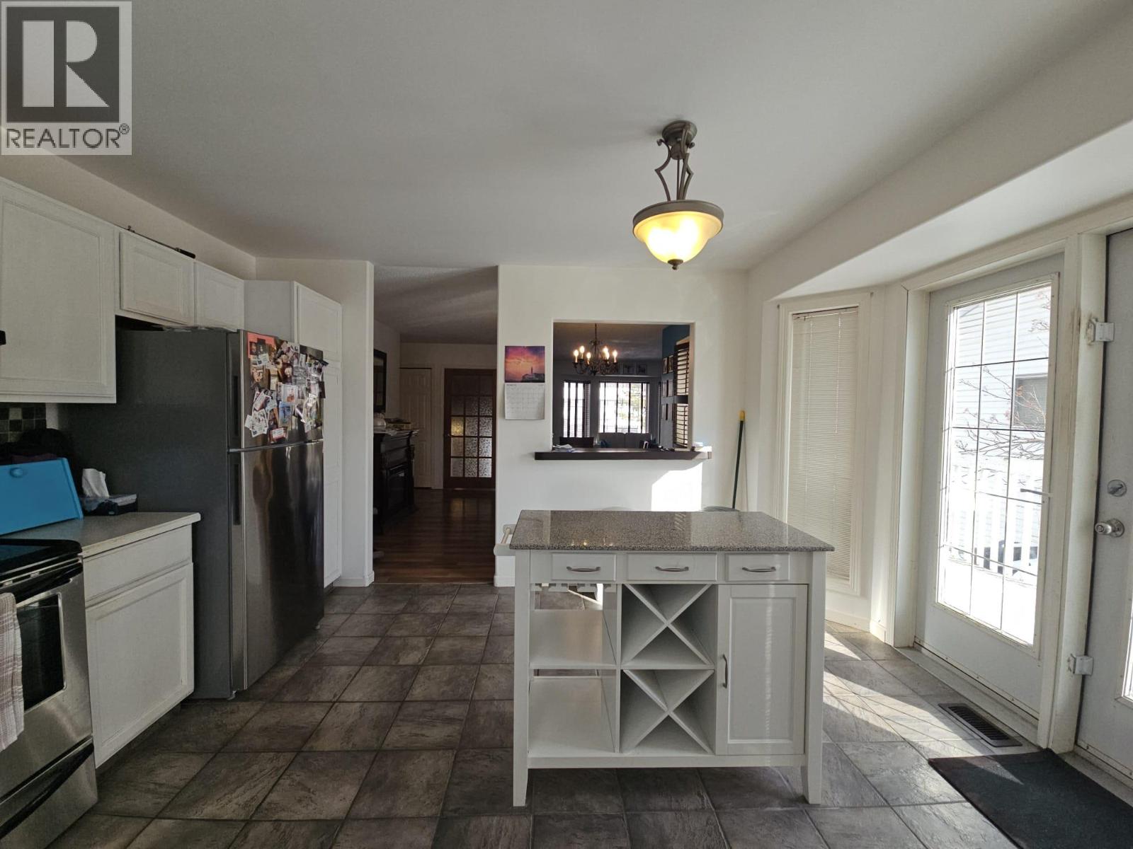 5117 44 Place NE, Chetwynd, British Columbia  V0C 1J0 - Photo 17 - 10381064