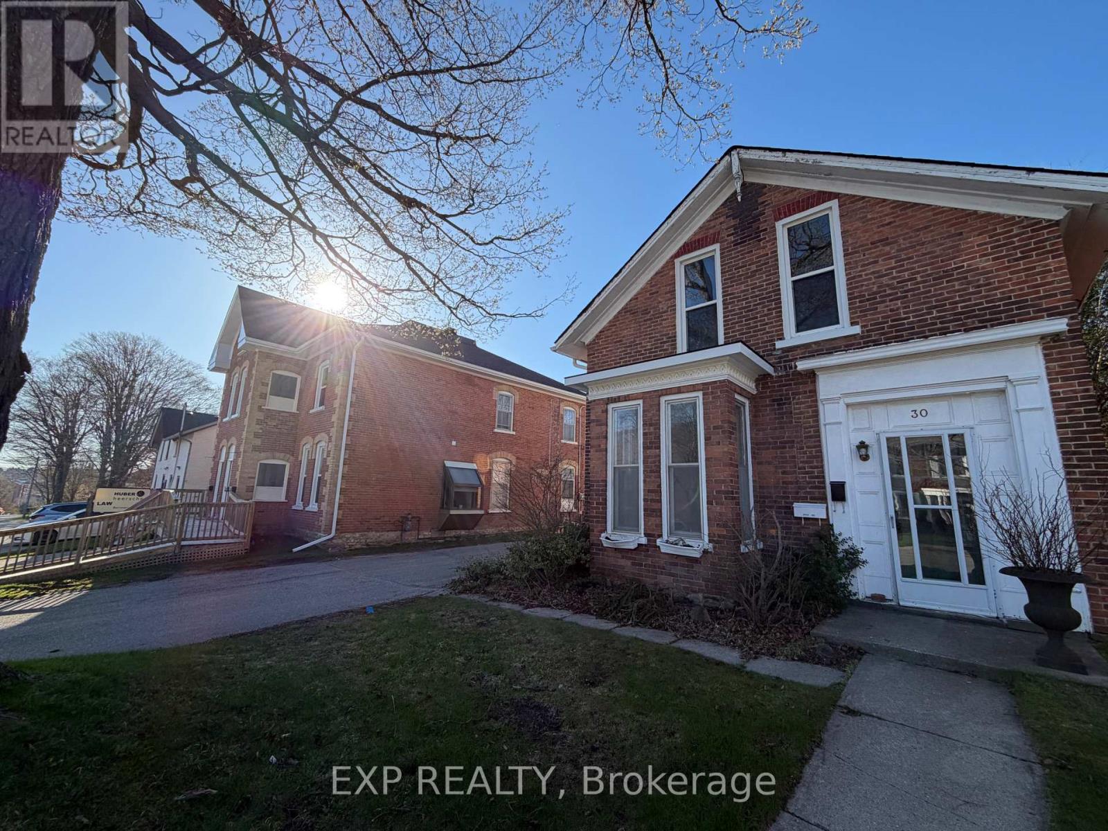 Main - 30 First Avenue, Orangeville, Ontario  L9W 1H8 - Photo 2 - W13047768