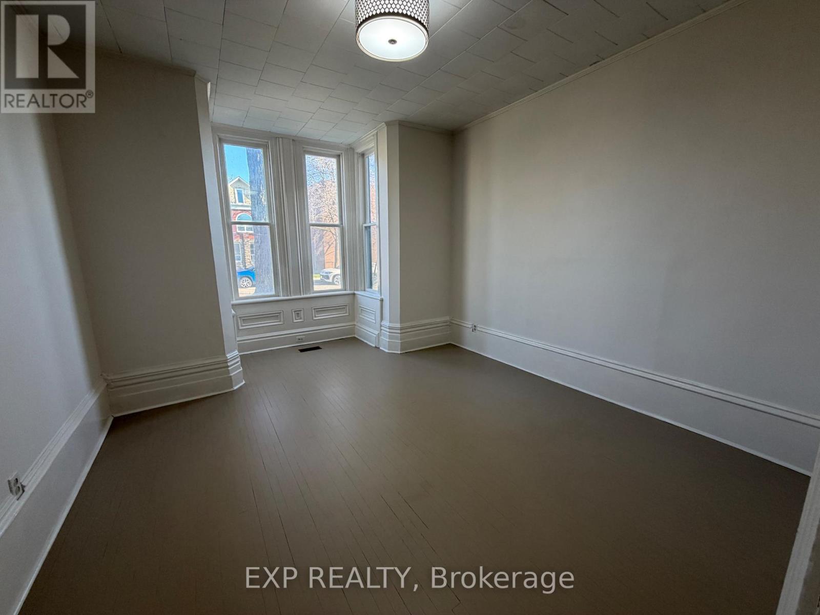 Main - 30 First Avenue, Orangeville, Ontario  L9W 1H8 - Photo 9 - W13047768