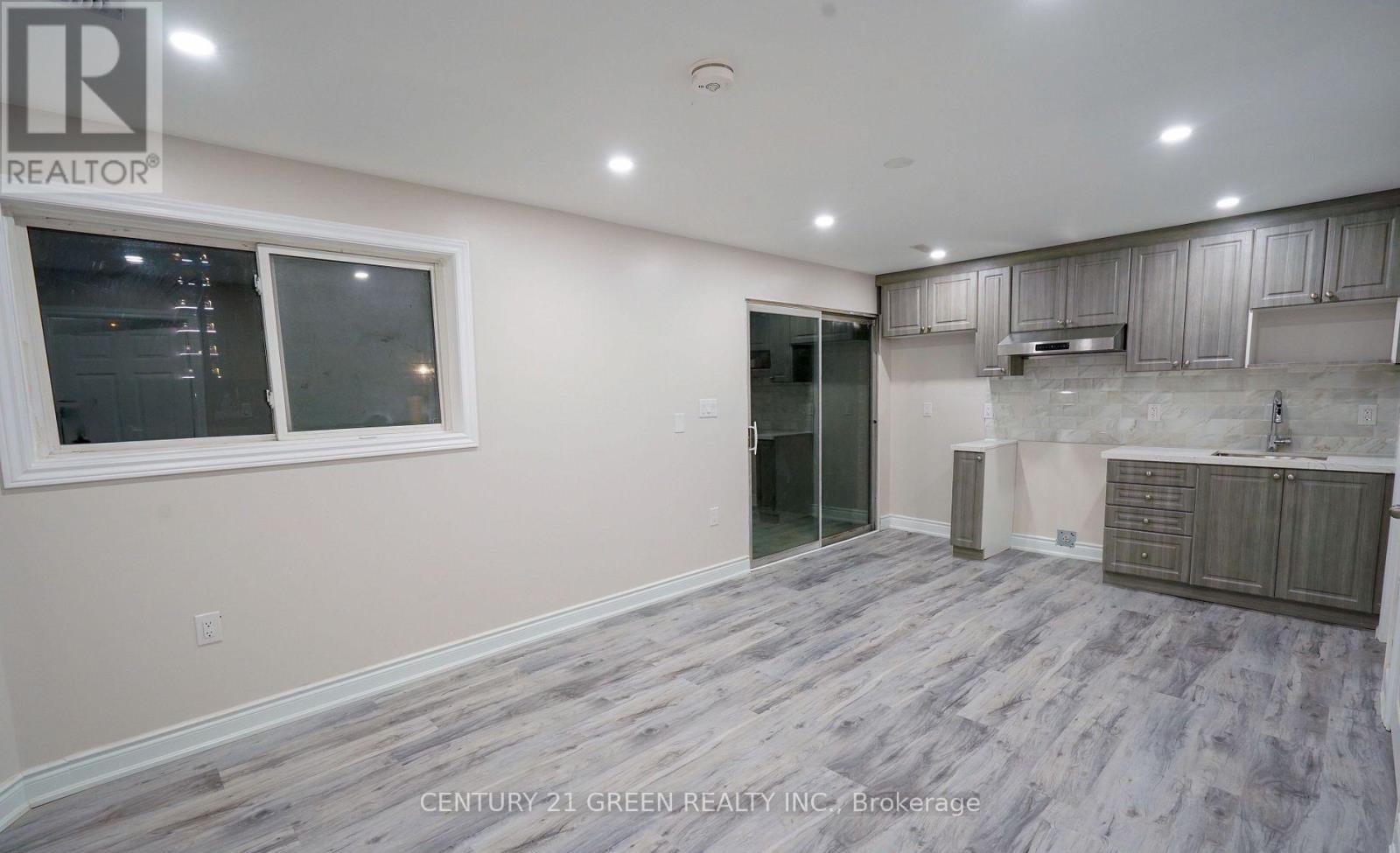 Bsmt - 123 Kingswood Drive, Brampton, Ontario  L6V 2X5 - Photo 8 - W13047824