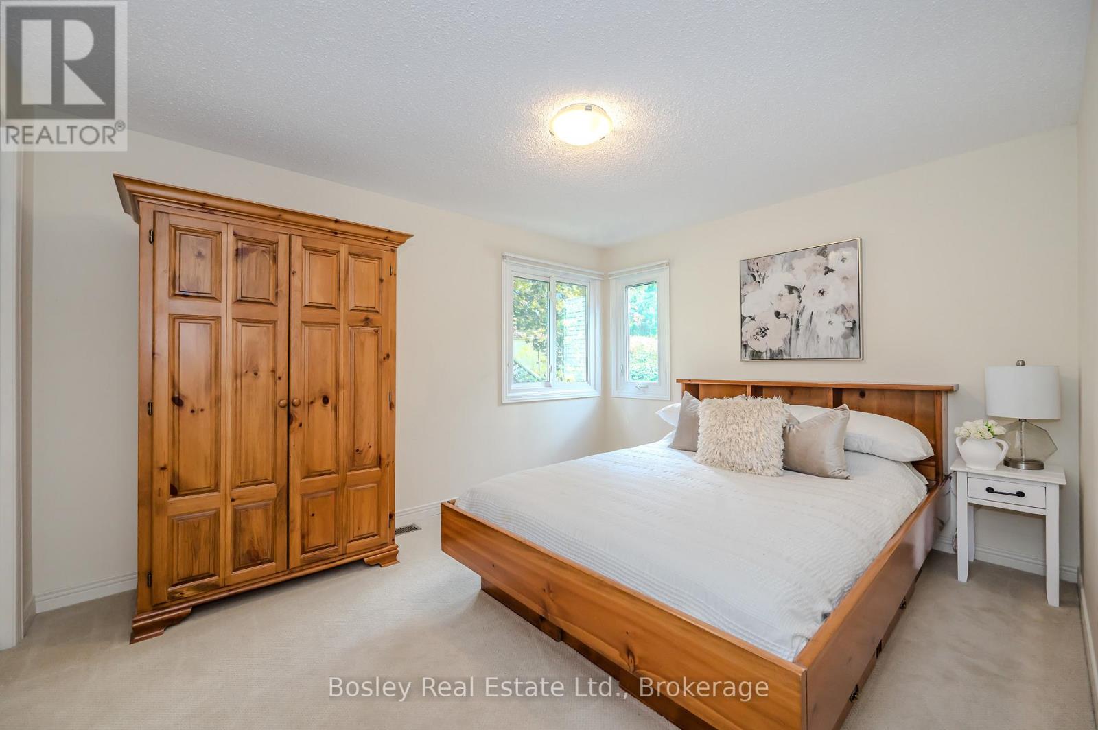 2 Pickwick Place, Guelph (Willow West/sugarbush/west Acres), Ontario  N1H 7V8 - Photo 24 - X12489836