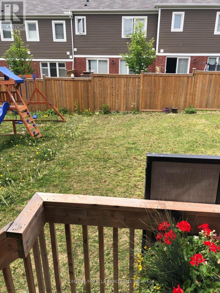 96 Watermill Street, Kitchener, Ontario  N2P 0H3 - Photo 11 - X13047736