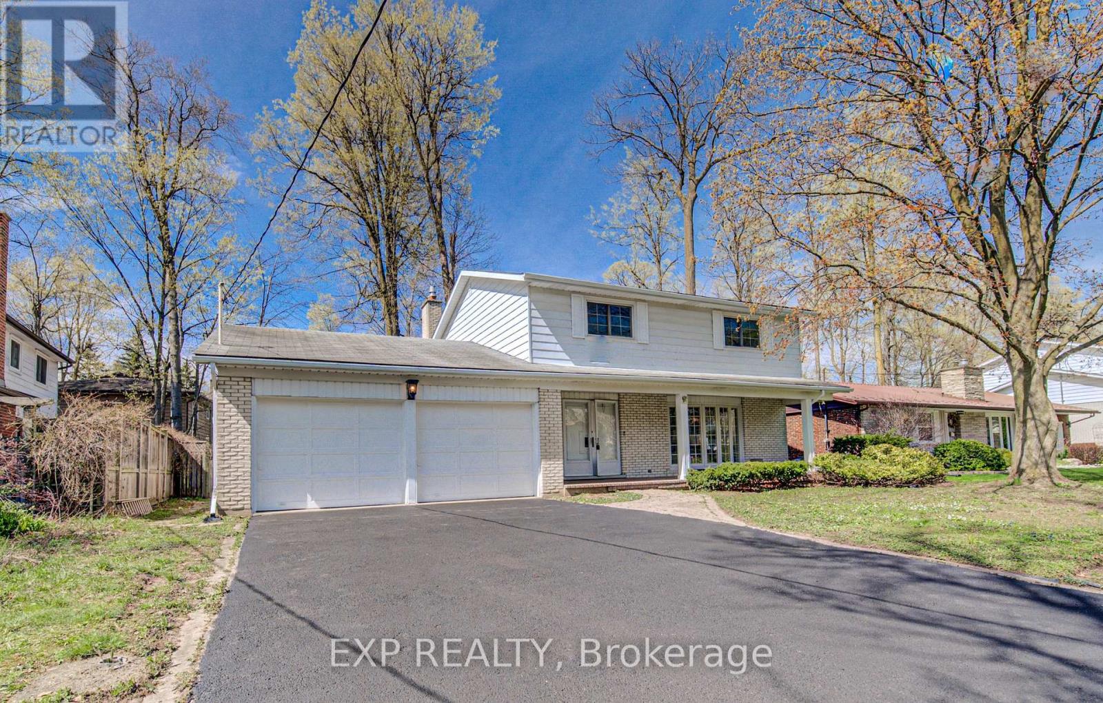 144 Shuh Avenue, Kitchener, Ontario  N2A 1H6 - Photo 2 - X13047798