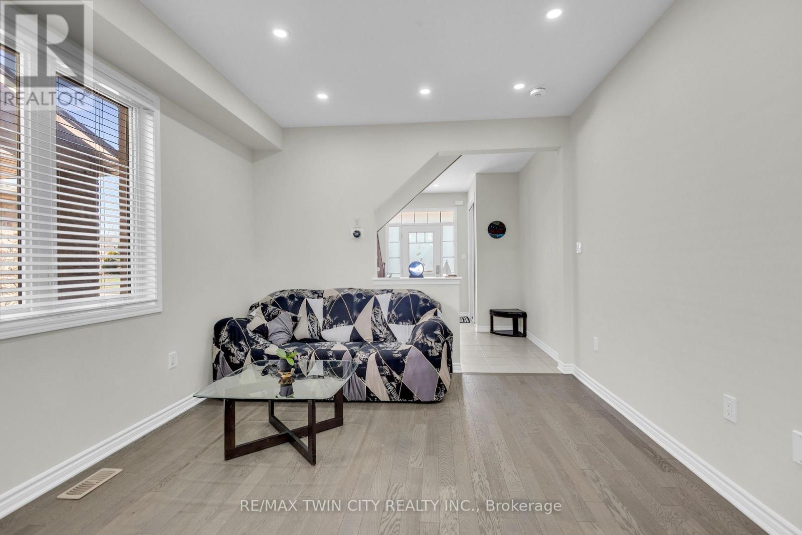 661 Doon South Drive, Kitchener, Ontario  N2P 0H5 - Photo 14 - X13047802