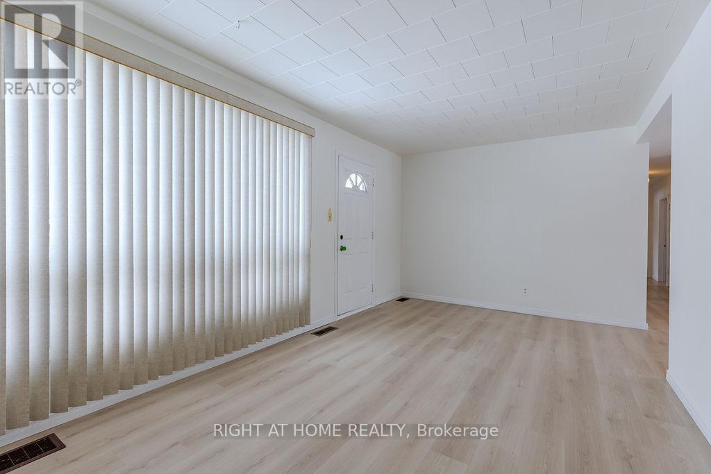 28 Jackpine Street, Madawaska Valley, Ontario  K0J 1B0 - Photo 21 - X12630234