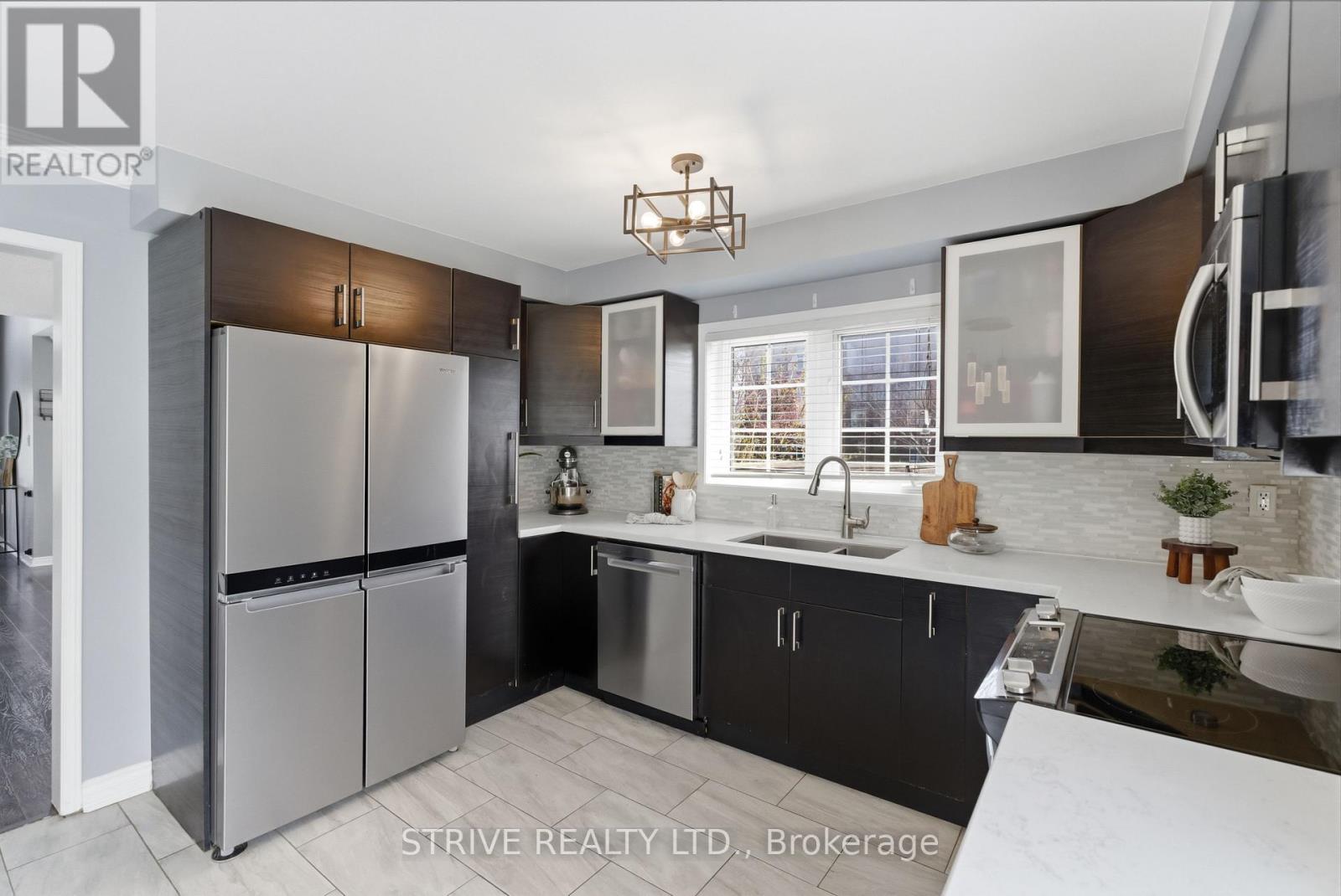 1360 Dumont Street, Oshawa, Ontario  L1K 2V3 - Photo 20 - E13047966