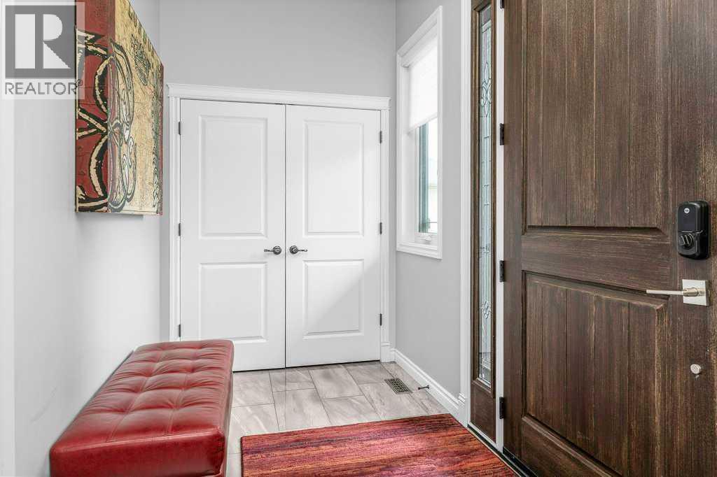 105 Connaught Crescent, Red Deer, Alberta  T4P 0T3 - Photo 4 - A2304820