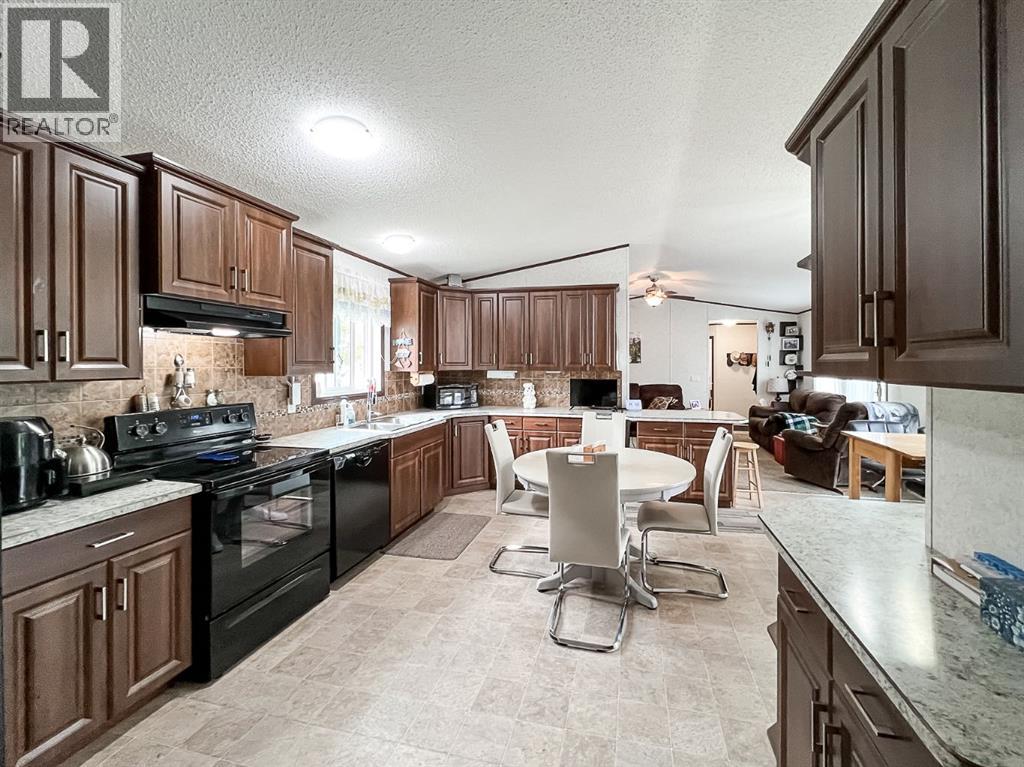 016 Maplewood Ave (Railway Ave), Watino, Alberta  T0H 3R0 - Photo 4 - A2295691