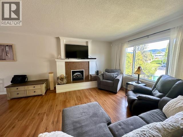 3918 13 Street, Vernon, British Columbia  V1T 6Z6 - Photo 14 - 10384749