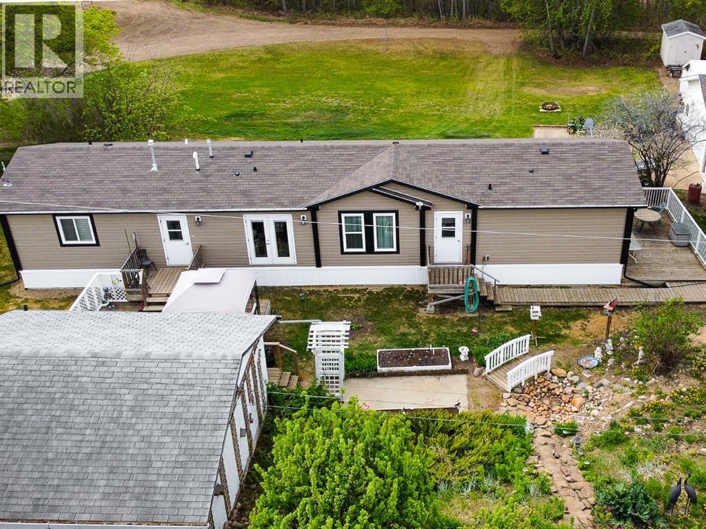 016 Maplewood Ave (Railway Ave), Watino, Alberta  T0H 3R0 - Photo 1 - A2295691