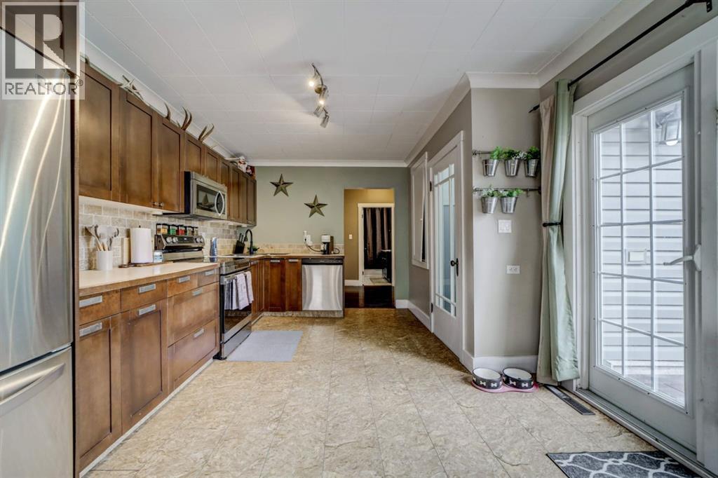 8301 18 Avenue, Coleman, Alberta  T0K 0M0 - Photo 21 - A2294932