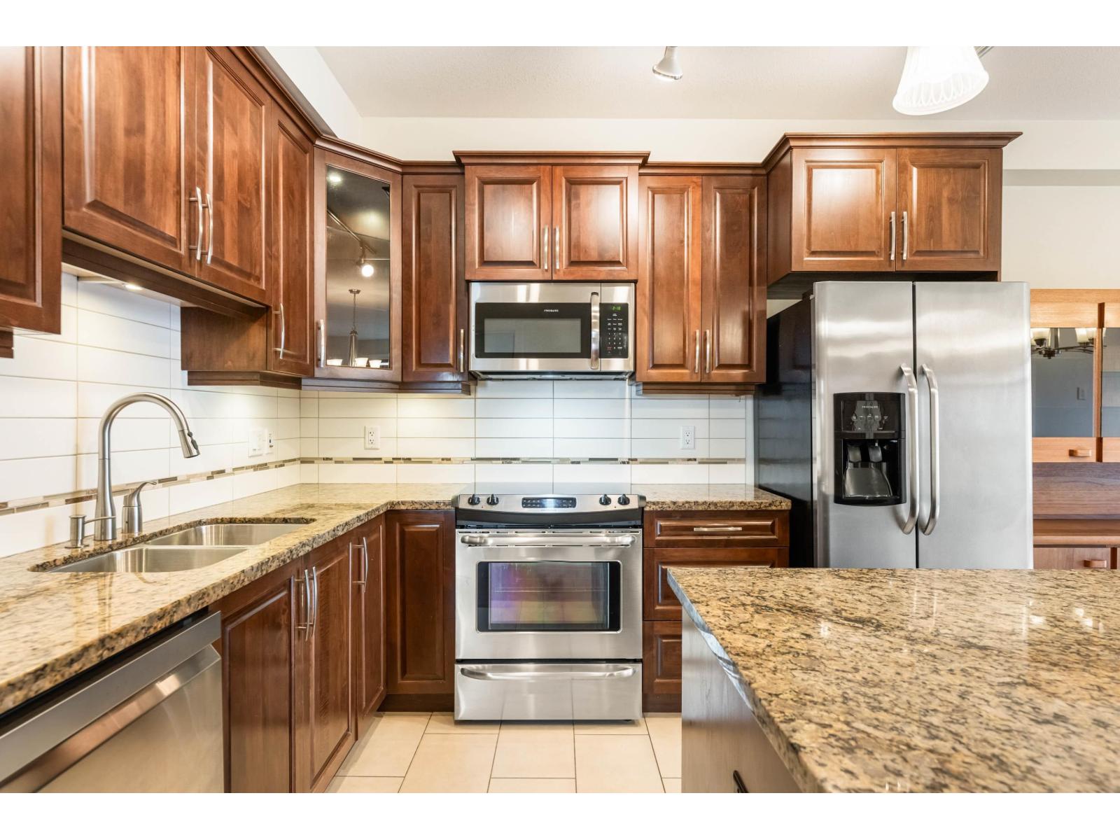 466 8328 207a Street, Langley, British Columbia  V2Y 0K5 - Photo 6 - R3114577