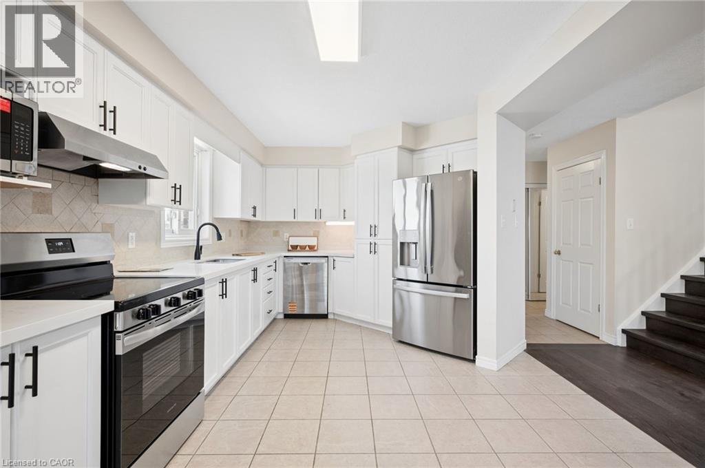 649 Doon South Drive, Kitchener, Ontario  N2P 2X5 - Photo 14 - 40823053