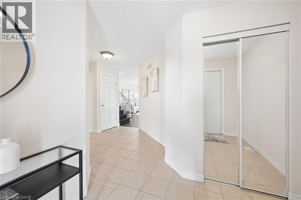 649 Doon South Drive, Kitchener, Ontario  N2P 2X5 - Photo 7 - 40823053