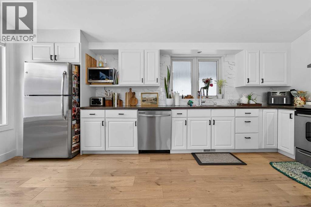 2203 17a Avenue, Coaldale, Alberta  T1M 1K3 - Photo 15 - A2305087