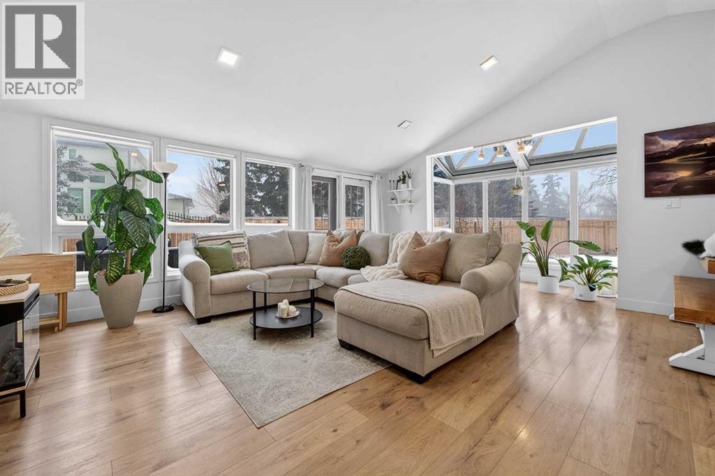 2203 17a Avenue, Coaldale, Alberta  T1M 1K3 - Photo 6 - A2305087