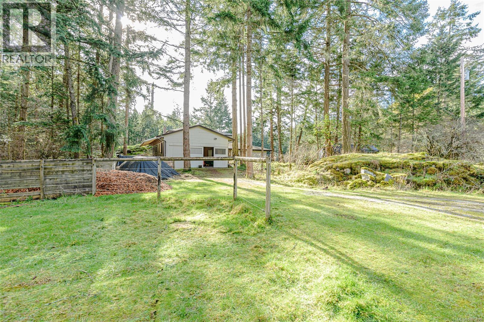 137 Forest Ridge Rd, Salt Spring, British Columbia  V8K 1W4 - Photo 58 - 1025499